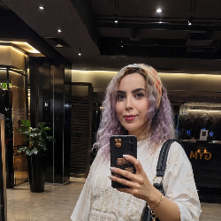 Single Iranian woman in Tehran, Tehran Province, Iran