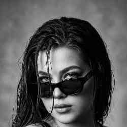Single Iranian woman in American Fork, UT, United States