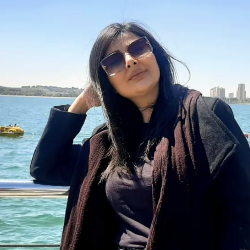Single Iranian woman in Tehran, Tehran Province, Iran
