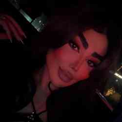 Single Iranian woman in Erbil, Iraq, Iraq