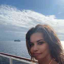 Single Iranian woman in Pasadena, CA, United States