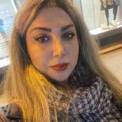 Single Iranian woman in ساری, Mazandaran Province, Iran