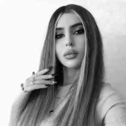 Single Iranian woman in İstanbul, استان استانبول, Turkey