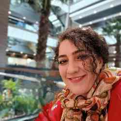 Single Iranian woman in Tehran, Tehran Province, Iran