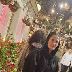 Single Iranian woman in Tehran, Tehran Province, Iran