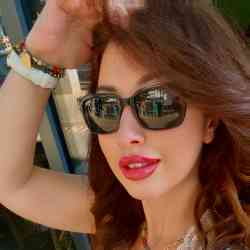 Single Iranian woman in Frankfurt am Main, Deutschland, Germany
