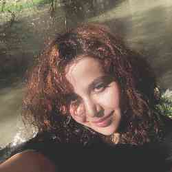 Single Iranian woman in Tehran, Tehran Province, Iran