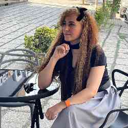 Single Iranian woman in Tehran, Tehran Province, Iran