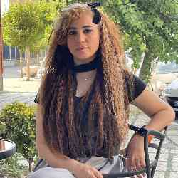 Single Iranian woman in Tehran, Tehran Province, Iran