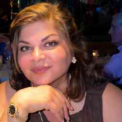 Single Iranian woman in London, UK, United Kingdom