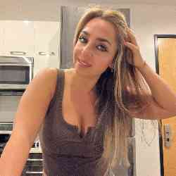 Single Iranian woman in Los Angeles, CA, United States