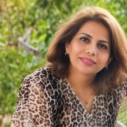 Single Iranian woman in Clifton, VA, United States
