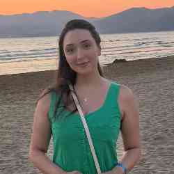 Single Iranian woman in Tehran, Tehran Province, Iran