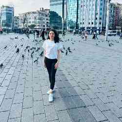 Single Iranian woman in Tehran, Tehran Province, Iran