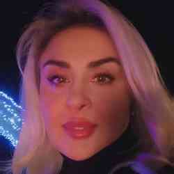 Single Iranian woman in Baku, Азербайджан, Azerbaijan