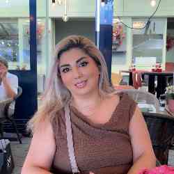 Single Iranian woman in Bruges, Belgium, Belgium