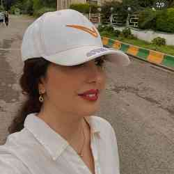 Single Iranian woman in Shemiran, Tehran Province, Iran