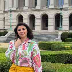 Single Iranian woman in Leverkusen, Germany, Germany