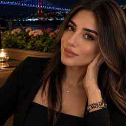 Single Iranian woman in Ankara, Türkiye, Turkey