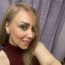 Single Iranian woman in Tehran, Tehran Province, Iran