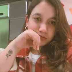 Single Iranian woman in Delhi, India, India