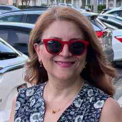 Single Iranian woman in Northville, MI, United States