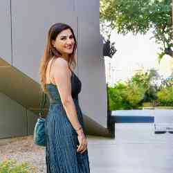 Single Iranian woman in San Diego, CA, United States