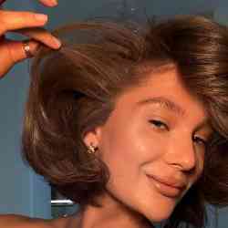 Single Iranian woman in Los Angeles, CA, United States