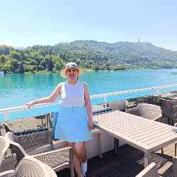 Single Iranian woman in Klagenfurt, Austria, Austria