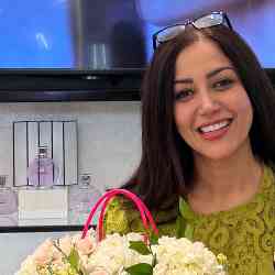 Single Iranian woman in Los Angeles, CA, United States