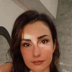 Single Iranian woman in Tehran, Tehran Province, Iran