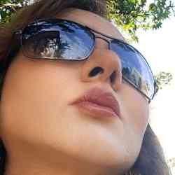 Single Iranian woman in Arrondissement de Bruxelles-Capitale, Belgique, Belgium