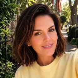 Single Iranian woman in San Francisco, CA, United States