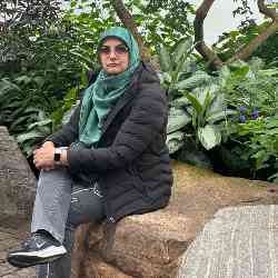 Single Iranian woman in Richmond Hill, ON, Canada