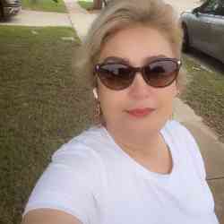 Single Iranian woman in Dallas, TX, United States