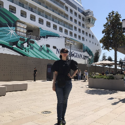 Single Iranian woman in Los Angeles, CA, United States