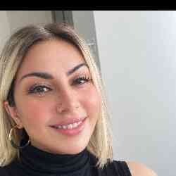 Single Iranian woman in Tehran, Tehran Province, Iran