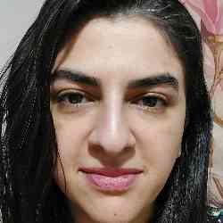 Single Iranian woman in Tehran, Tehran Province, Iran