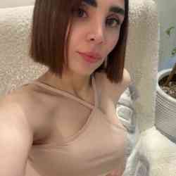 Single Iranian woman in Tehran, Tehran Province, Iran