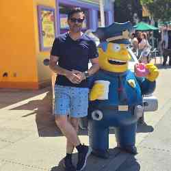 Single Iranian man in Los Angeles, California, United States