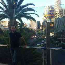 Single Iranian man in New York, New York, United States