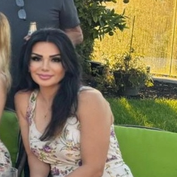 Single Iranian woman in Irvine, CA, United States