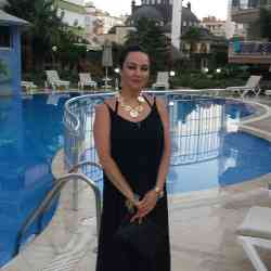 Single Iranian woman in Stockholm, Stockholm County, Sweden