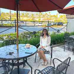 Single Iranian woman in Irvine, CA, United States