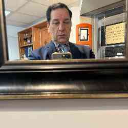 Single Iranian man in Toronto, Ontario, Canada