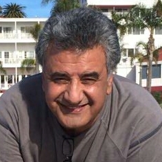 Single Iranian man in Irvine, California, United States