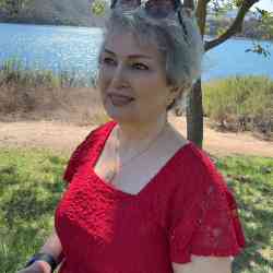 Single Iranian woman in Irvine, CA, United States