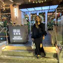 Single Iranian woman in Vancouver, British Columbia, Canada