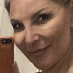 Single Iranian woman in Stockholm, Stockholm County, Sweden