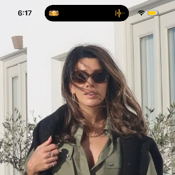 Single Iranian woman in New York, New York, United States